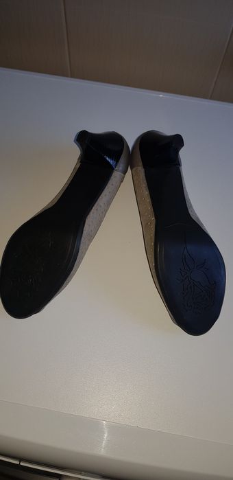 Buty damskie szare na obcasie
