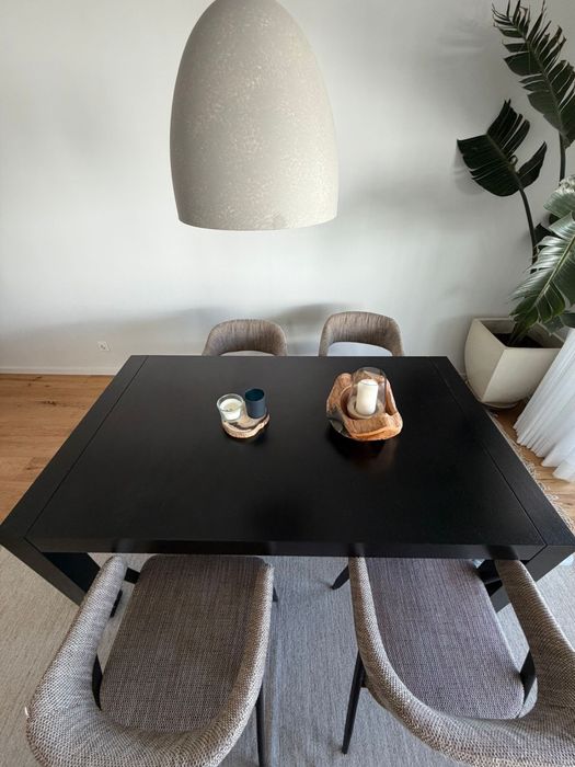 Mesa de jantar extensível madeira (6/8 pessoas )