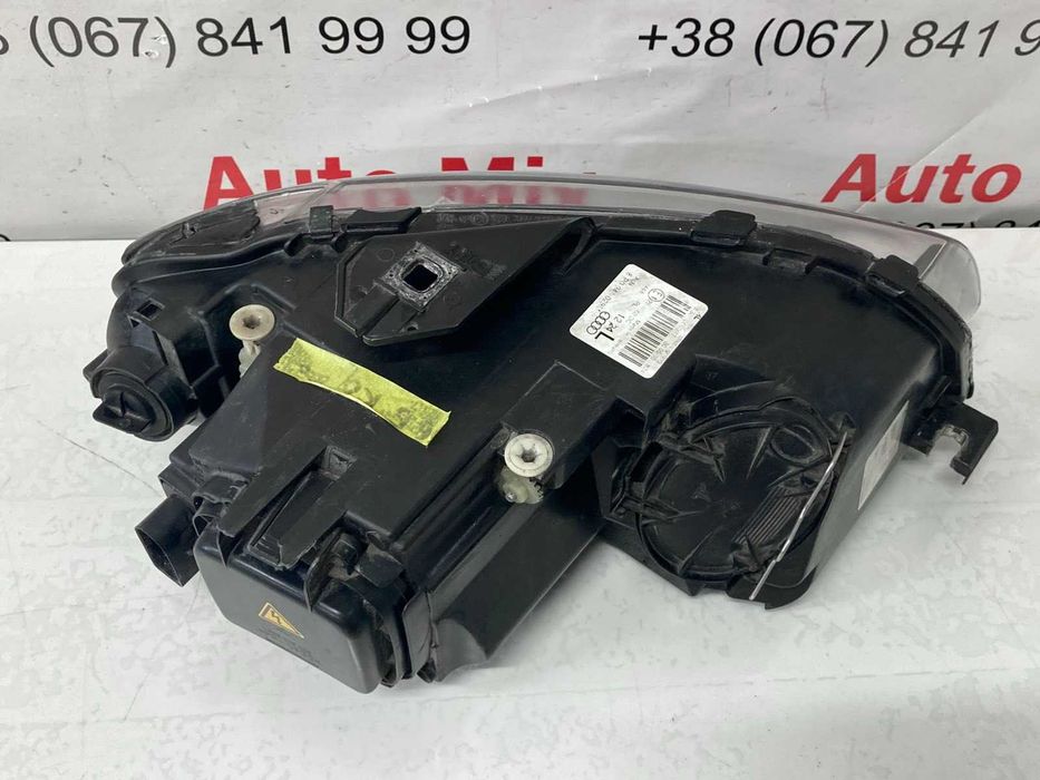Фара Audi A3 S3 Xenon до рестайл 8P0941029M 8P0941004D
