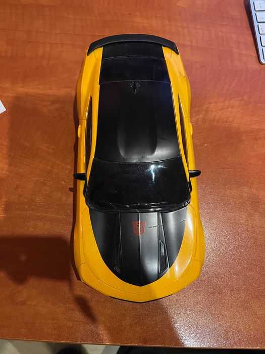 Transformers Bumblebee model 84476 (stan: idealny) (zdalnie sterowane)