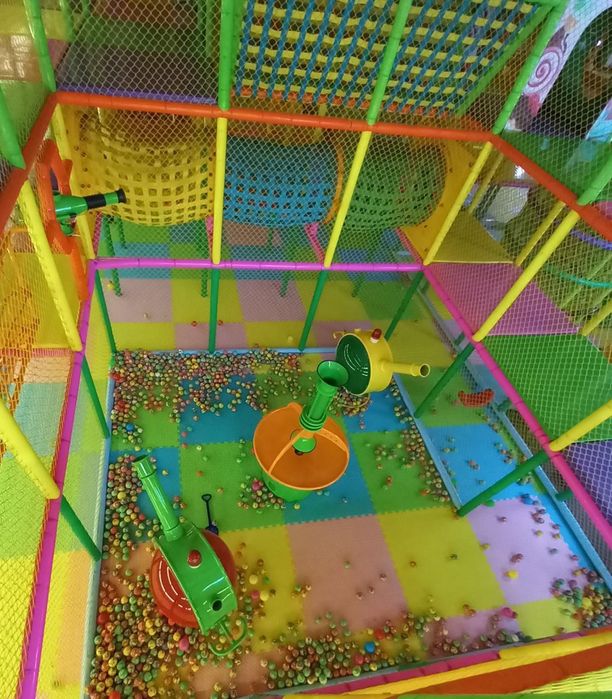 Детские аттракционы лабиринт с горками