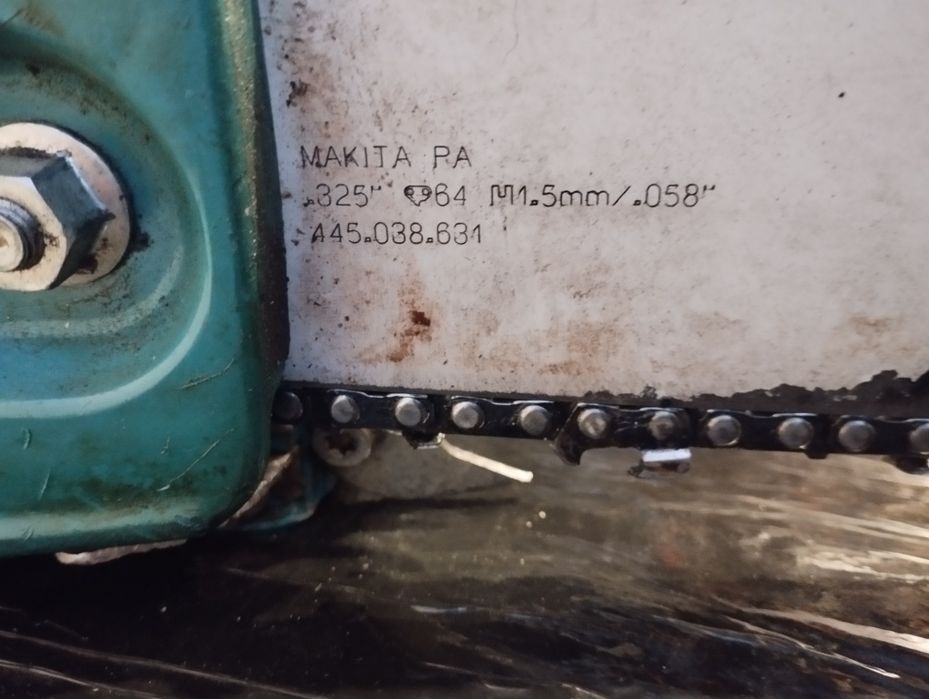 Makita dcs 4630 piła