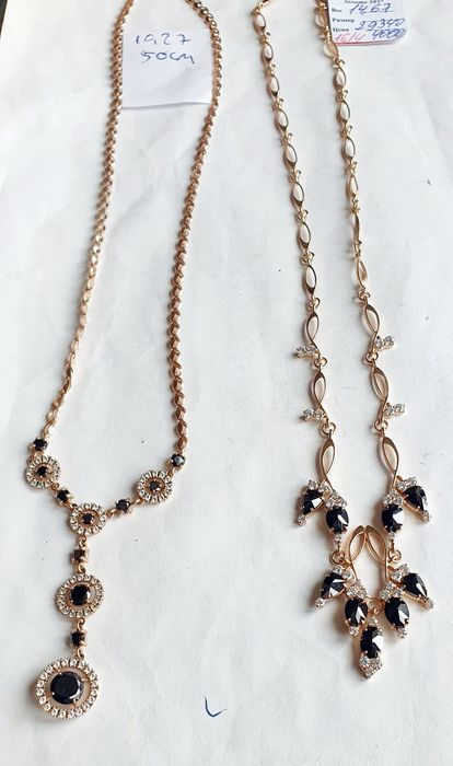 В продаже золотые колье 585 пробы