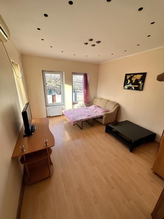 Cдам посучточно мероприятий дом 5 спален бассейн подогрев сауна 13 ф)