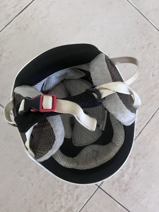 Kask narciarski rossignol