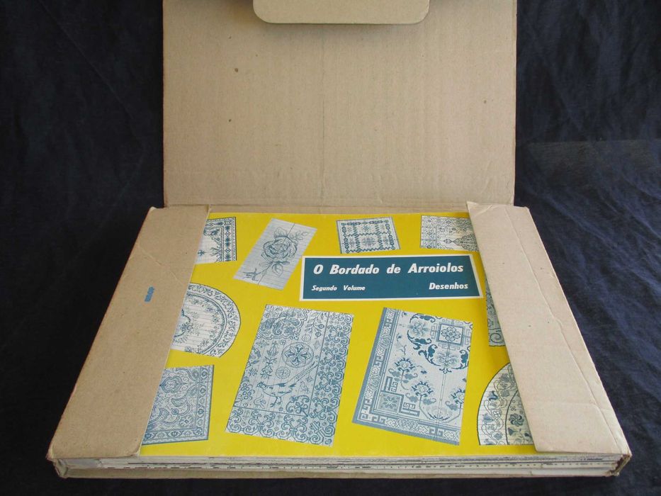 Livros O Bordado de Arraiolos Baptista de Oliveira com caixa