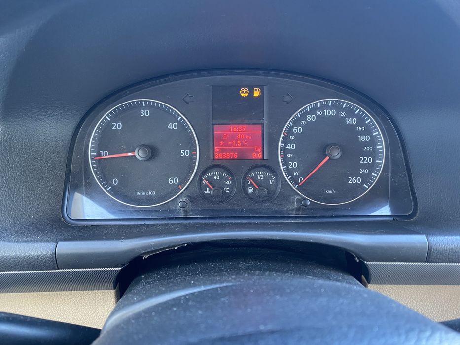 Volkswagen Touran 1.9 tdi 2004 рік Нерозмитнений