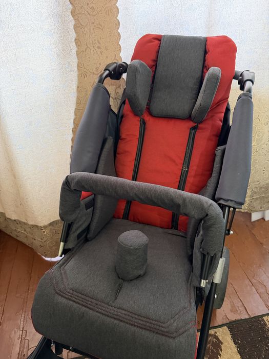 детская инвалидная коляска крісло