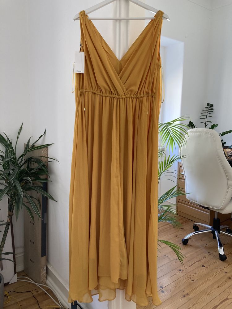 Vestido Mango Novo amarelo mostarda Alges Linda A Velha E Cruz Quebrada Dafundo OLX.pt