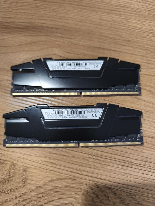 RAM G skill ripjaws V Black 16GB