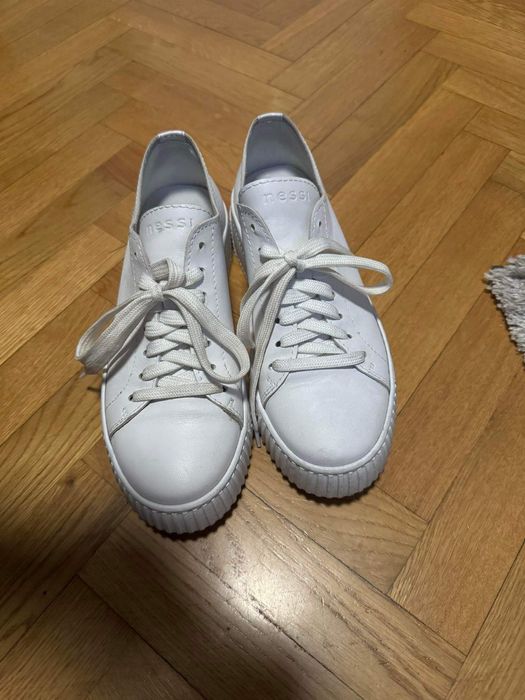 Piekne skorzane buty