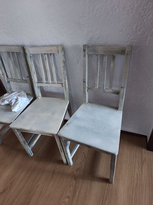 Mesa de refeição com 4 cadeiras