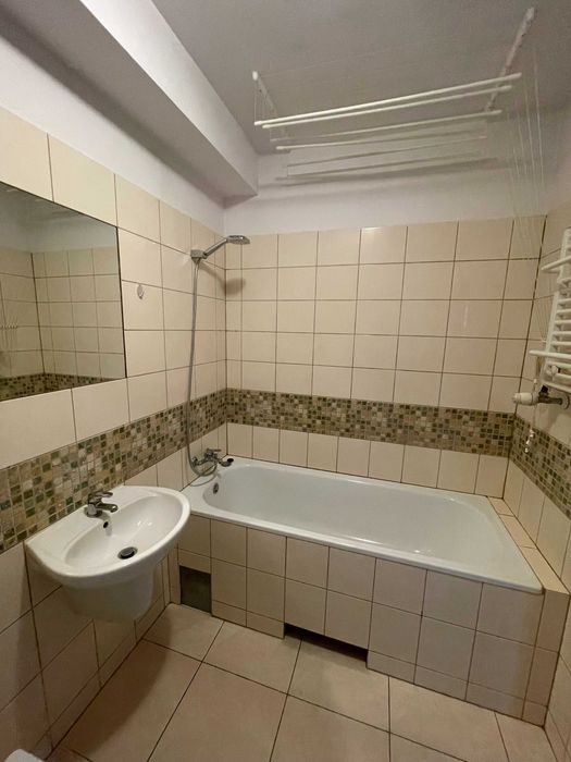 Oddam Za Darmo Umywalkę, Wannę, Wc, Panele Podłogowe