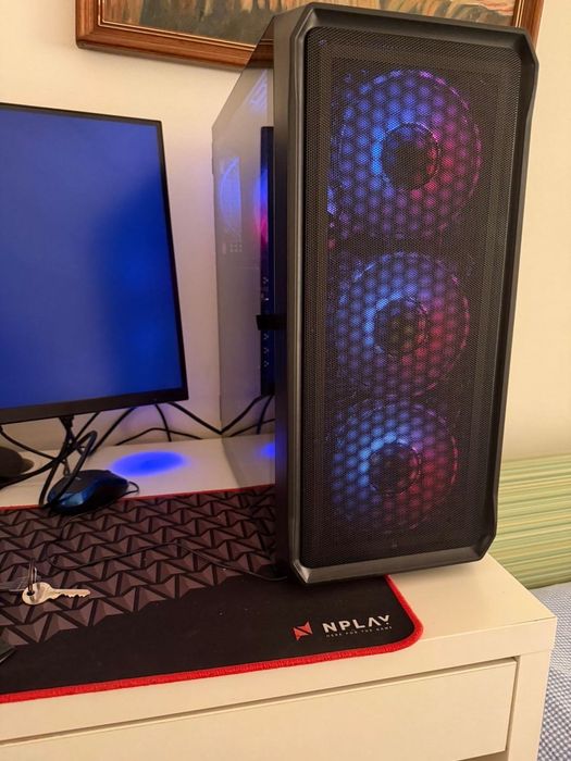 Pc torre gaming novo