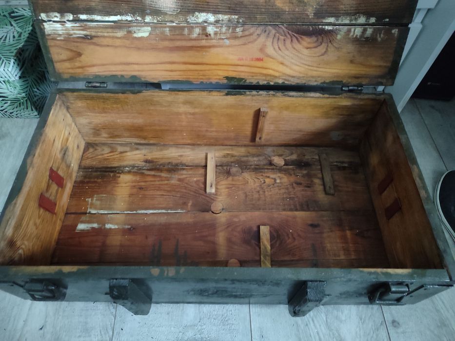 Skrzynia wojskowa amunicyjna