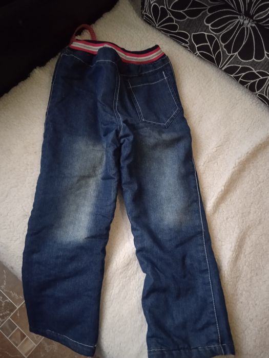 Джинсы на девочку утеплённые