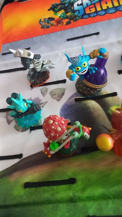 Гра skylanders фігурки