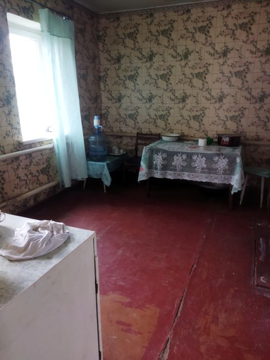 продам будинок в селі Феськи