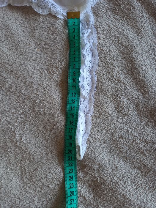 Жіноча нічна сорочка (пеньюар)