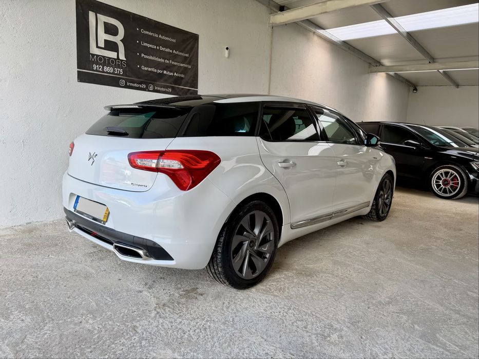 Citroen DS5 2.0 HDi Hybrid4 DS Spirit - Desde 109€ Mês — photo 3