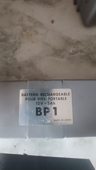 Gravador de video cassettes + camera + bateria portátil JVC