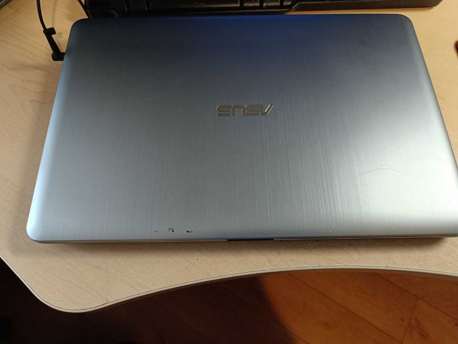Продам ноутбук Asus x540s