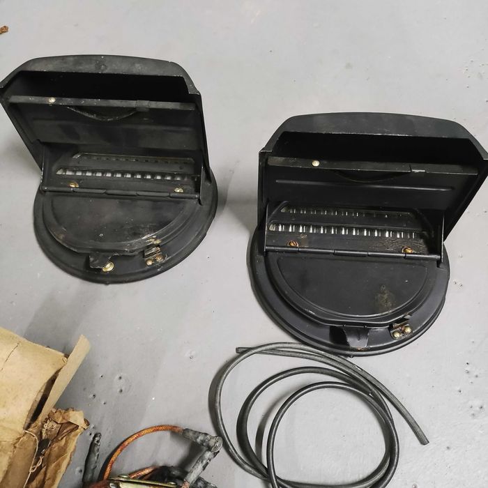 світломаскування на фари і стопи авто ГАЗ 69 ГАЗ УАЗ ЗІЛ новий ссср