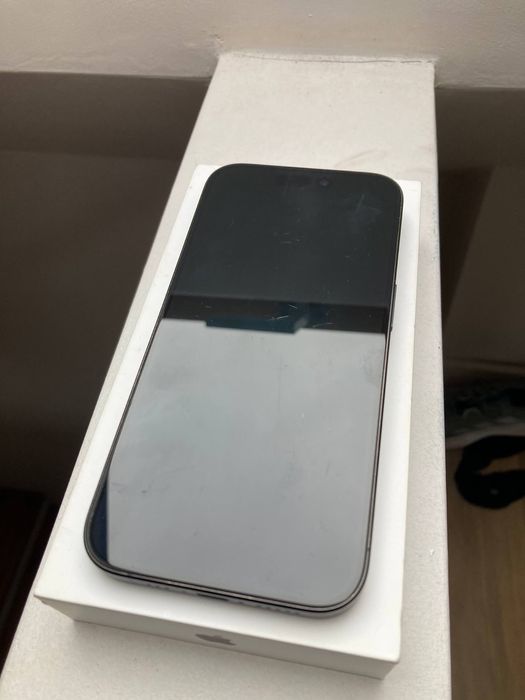 Iphone 15 pro blue