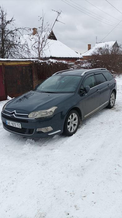 Продам Ситроен с5 1.6 бензин 2011 г. на пневме