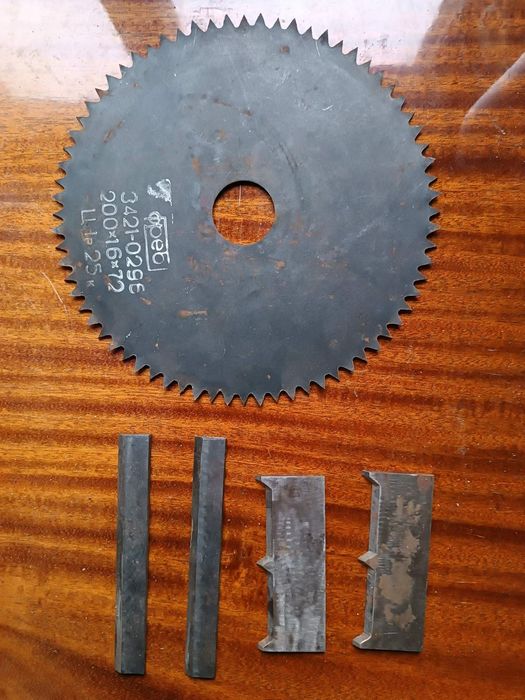 Фреза пазовая,ножи ,насадка для деревообрабатывающего станка.