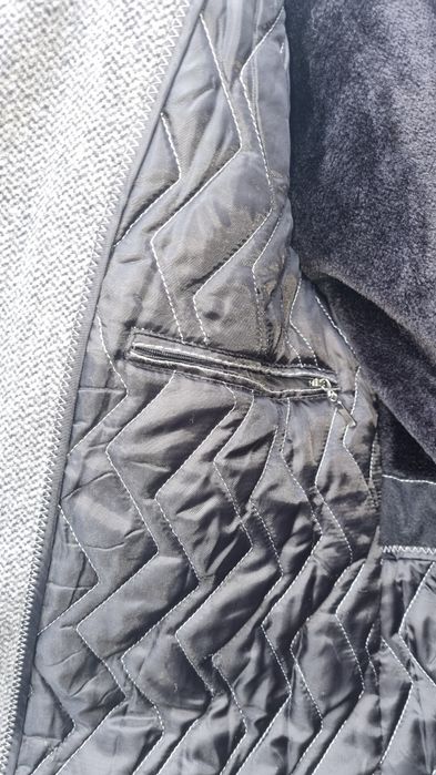 Продаю куртка-жакет  сірий 60%вовни,, 10%кашемір