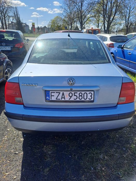 Volkswagen passat b5 1.6 benz