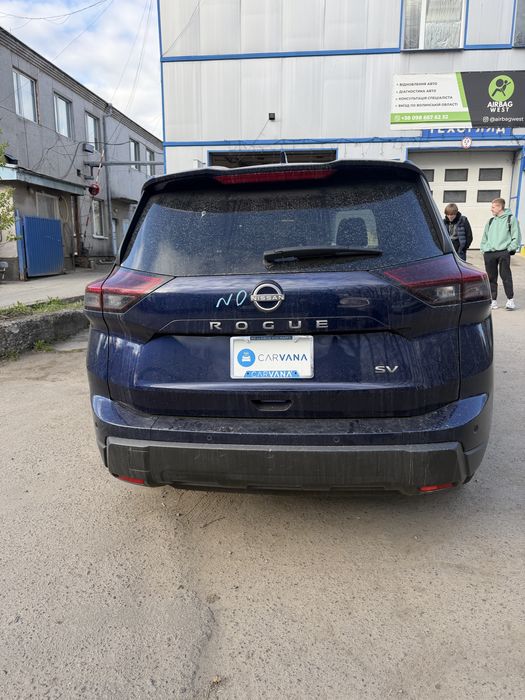 Nissan Rogue SV 24p