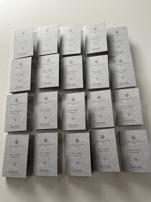 Sample Bois Imperial Essential Parfums 40 ml
