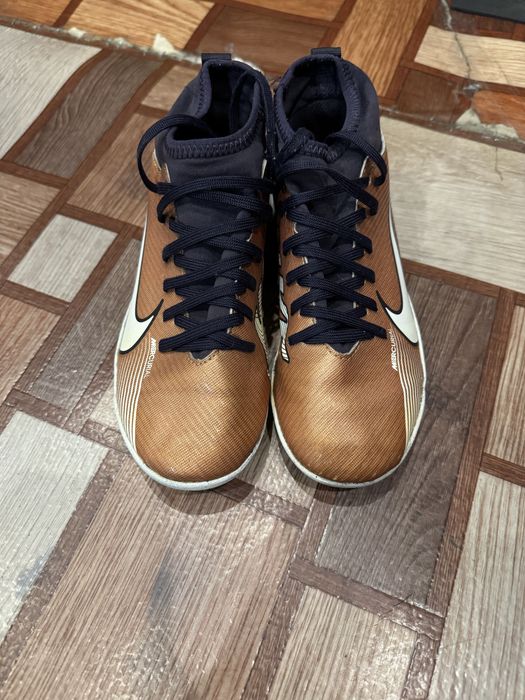 Сороконожки футбольные