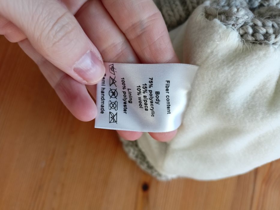 Czapka zimowa Pompons