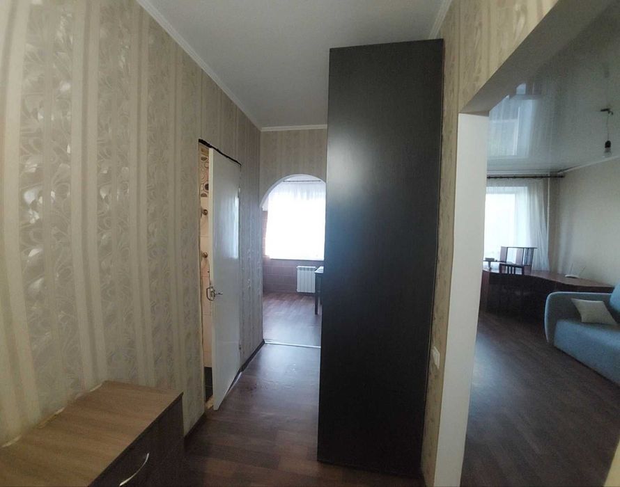 Apartment in Kryvyy Rih, Hdantsivka - View 5