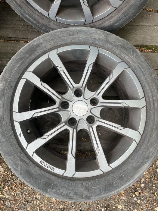 Felgi Aluminiowe MOMO 17 Cali