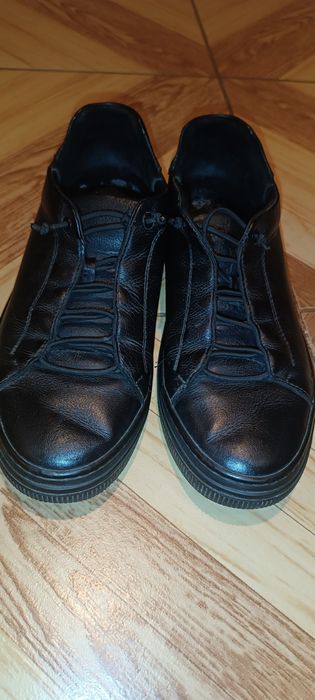Кеди шкіряні.Б/у