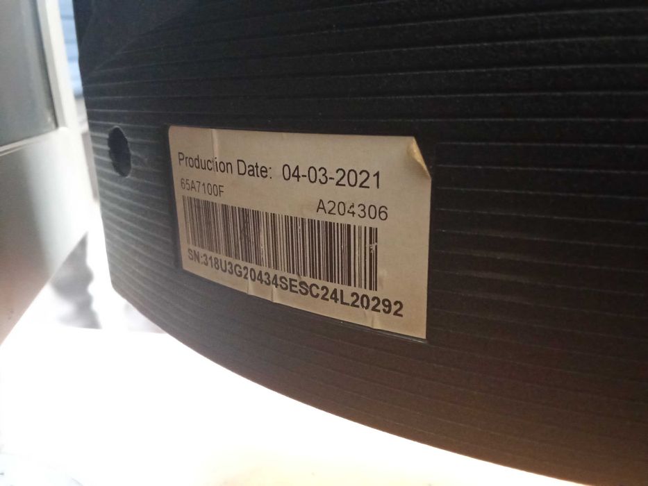 Hisense 65 polegadas UHD, 4K, Internet, modelo 65A7100F