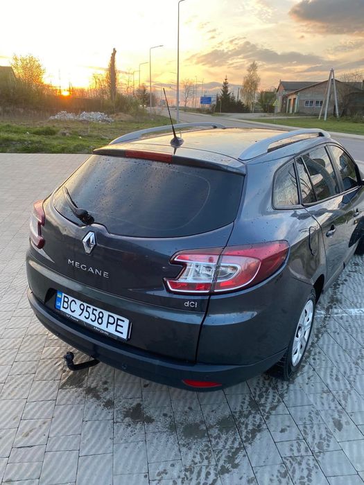 Автомобіль Renault Megane