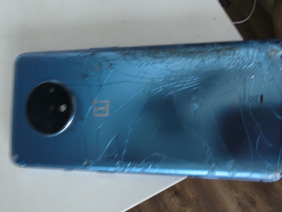 OnePlus 7T hd1903