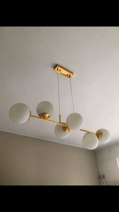Złota lampa kule na pilota.