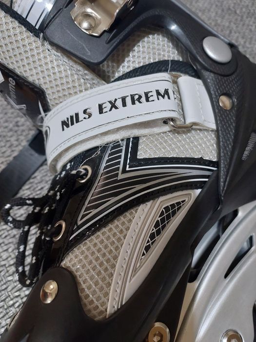Łyżworolki regulowane Nils Extreme r.30-33