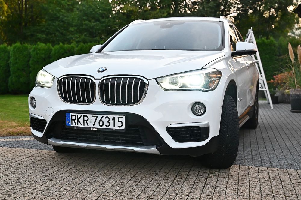 BMW X1 Bezwypadkowe śliczne BMW, xDrive, xLine, szklany d., LED, śliczne