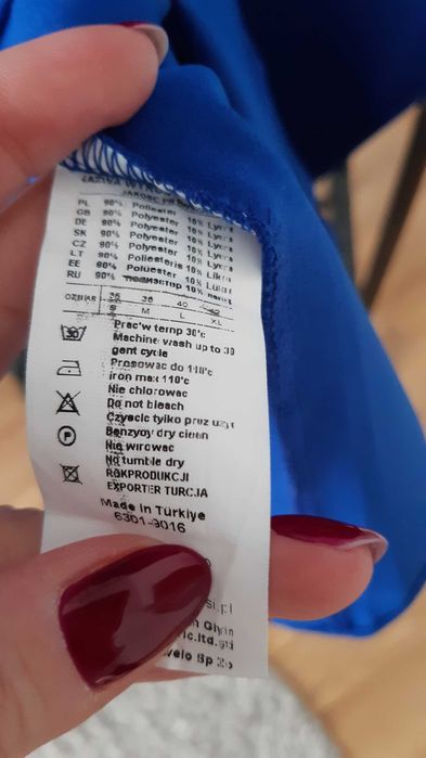 Sukienka kobaltowa rozm.uniwers.