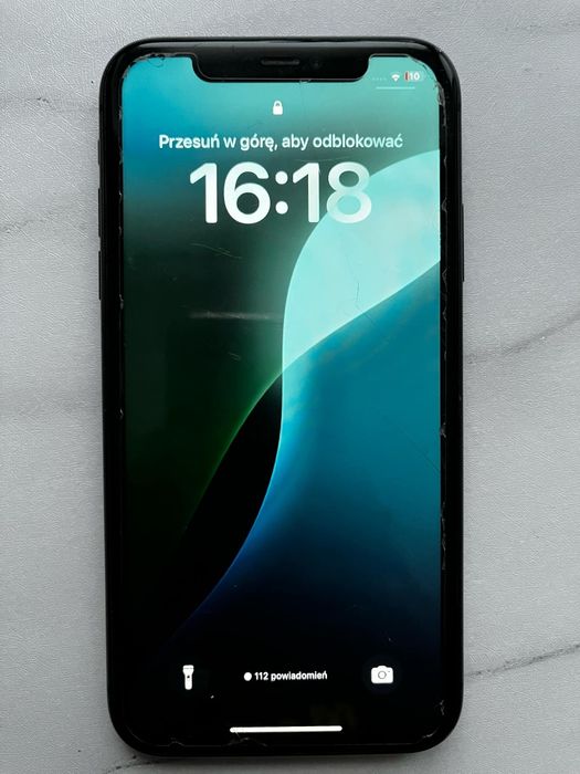 iPhone 11 bez blokady icloud