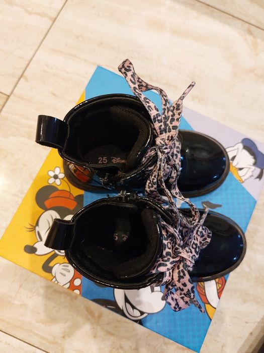 Sprzedam buty Disney Mickey and friends