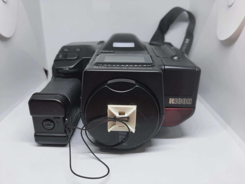 Aparat Analogowy Ricoh Mirai