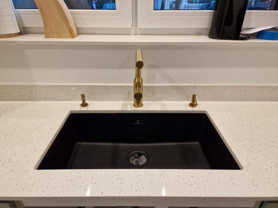 Blaty kuchenne z konglomeratu kwarcowego